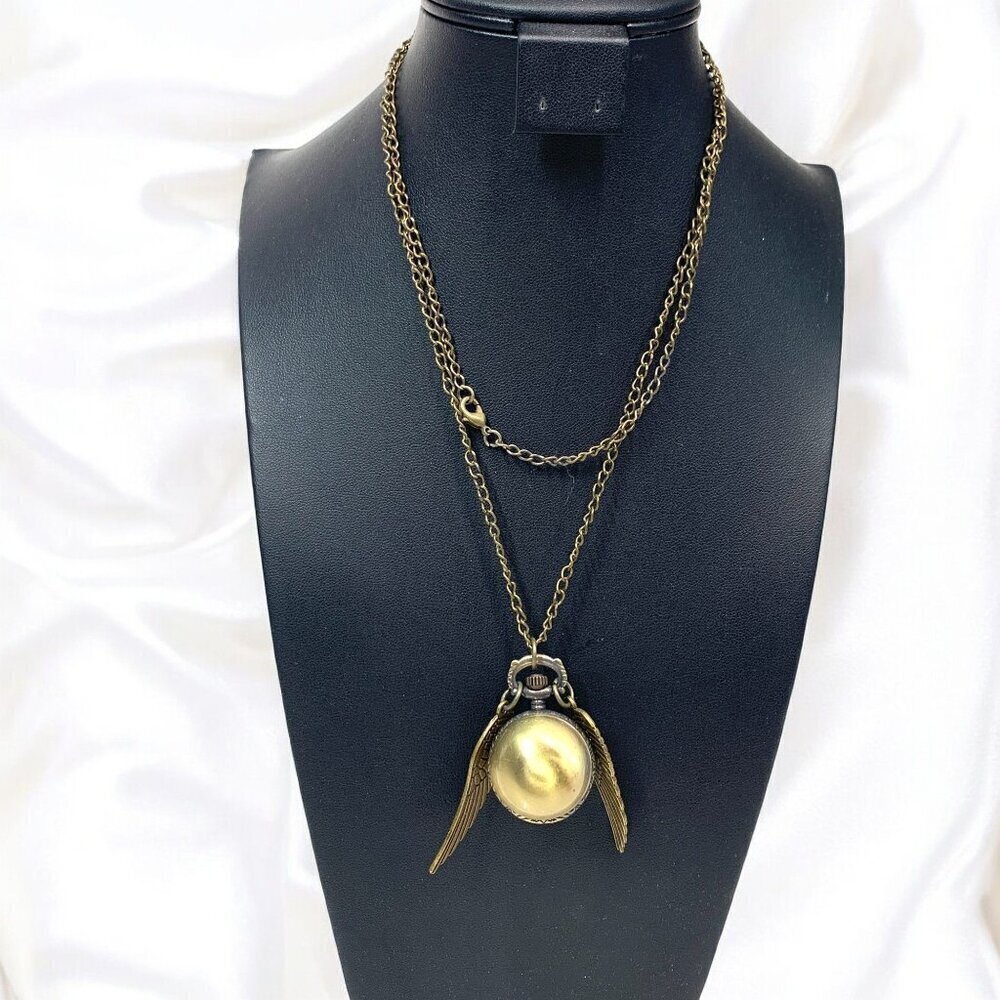 Chicago Cubs Winged Pocket Watch In Antique Brass Tone Metal With XL Chain